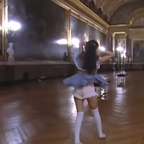 olivia rodrigo dançando