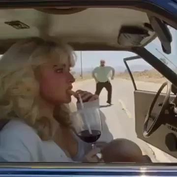 sabrina carpenter dançando